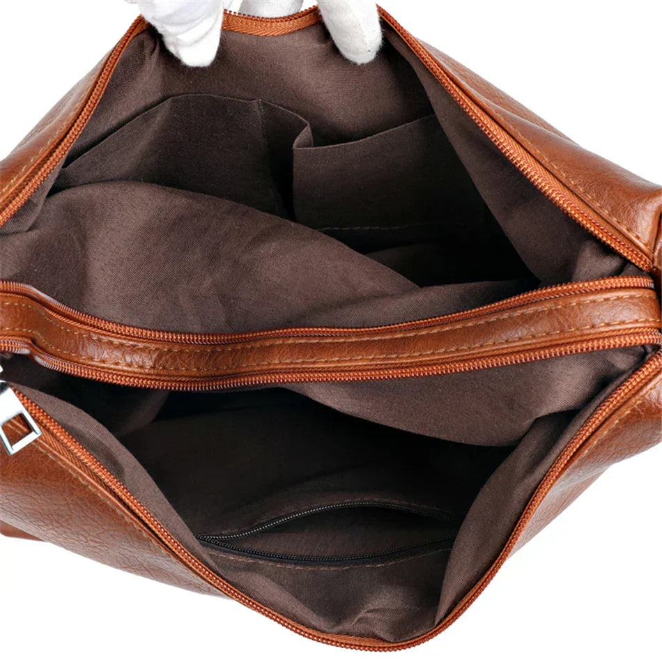 Novella® | Double Charm Borsa a Spalla Multi Pocket