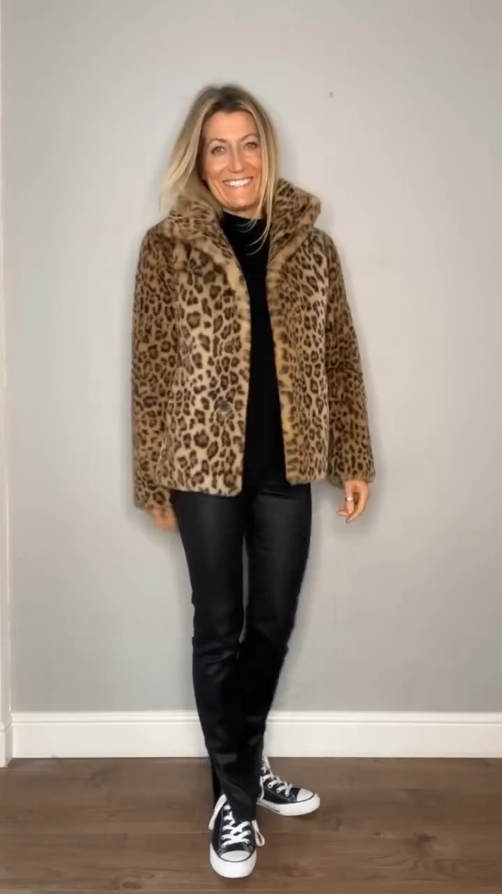 Brianna® | Cappotto stampa leopardata